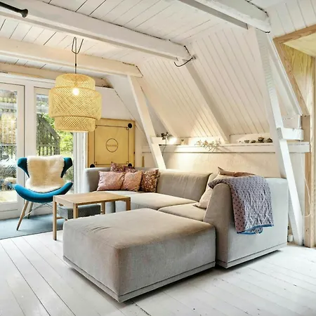 Cosy Little Wooden House On Natural Grounds